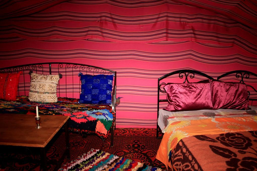 Bivouac Le Petit Prince Merzouga Exterior foto